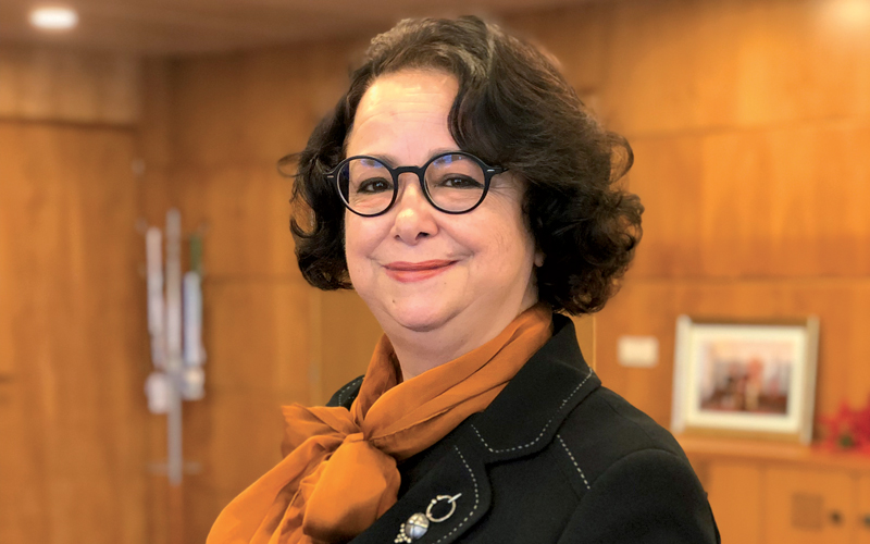 IA et pluralisme de l’information : Latifa Akharbach plaide pour une gouvernance respectueuse de la diversité culturelle